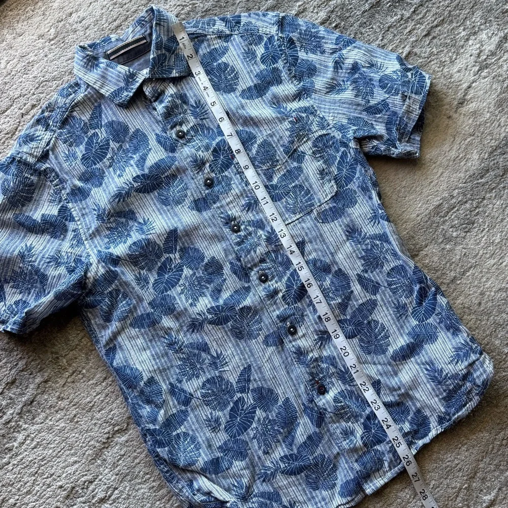 Tommy Bahama blue hawaiian